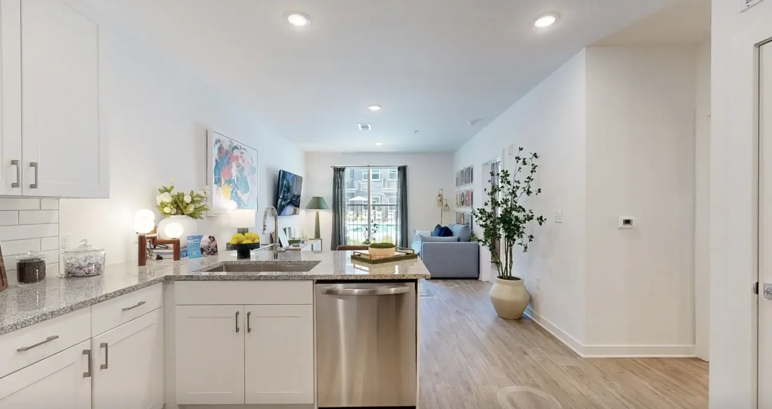 tour a6 1br1ba 754sf