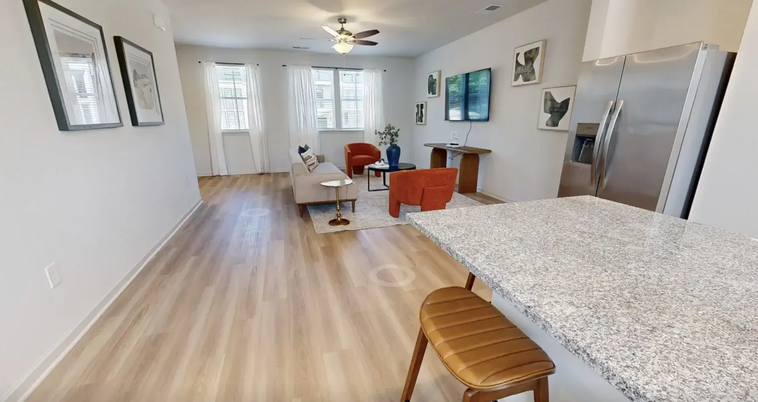 tour c3 3br3ba 1621sf